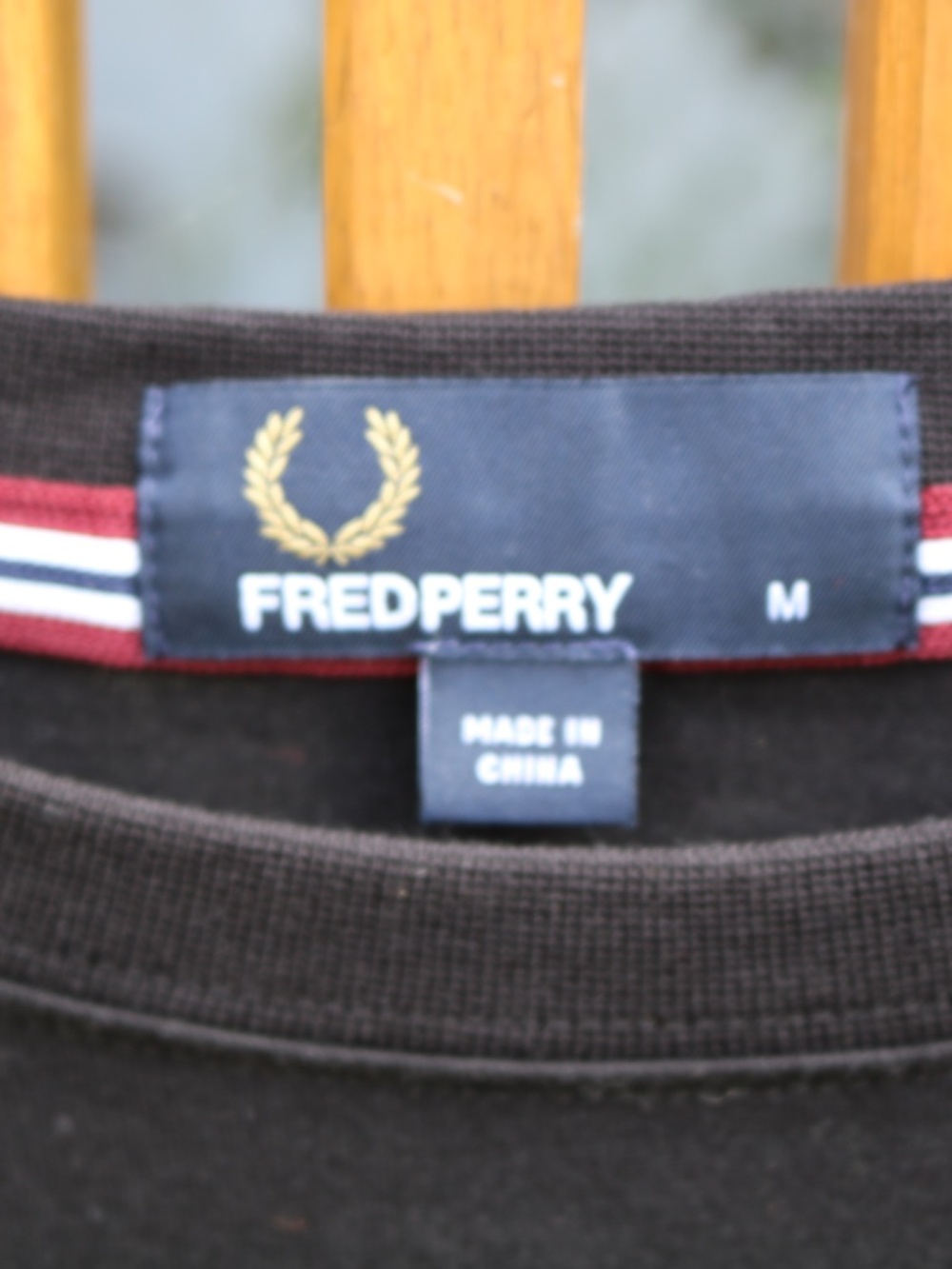 Fred Perry Ringer Tee - Picture 4 of 9